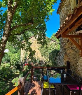 Frayssinet-le-Gelat House | Chez le Magnolia