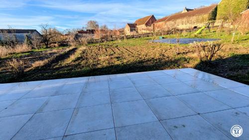 Seigny House | Chez le Paul Jacques