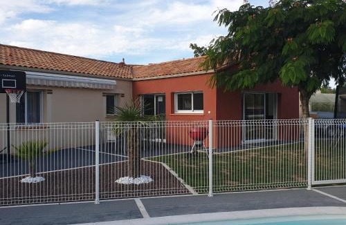 Les Epesses Bed & Breakfast | Chez les J-FOLAIS -Les Epesses - 3 kms Puy duFou