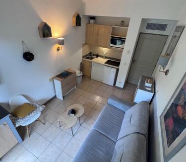 Rouret Apartment | Chez Leslie et Michael - Sowell family