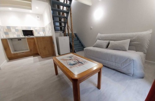 Pouzauges House | Chez Lilian et Isa