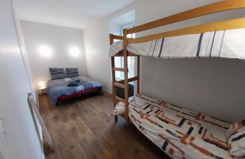 Pouzauges House | Chez Lilian & Isa - Gîte 6 - 8 personnes