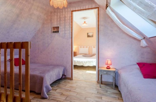 Saint-Laurent-sur-Mer House | Chez Lilo by Interhome