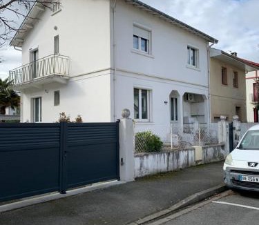 Tarbes Apartment | Chez Line et Francis