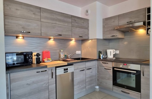 Honfleur Condo | 💛 Chez Lou et Dan, 4P apartment with balcony, elevator and secure parking