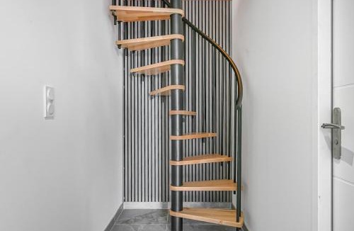 Bobigny Apartment | Chez Louis - 8 people - Close to Paris