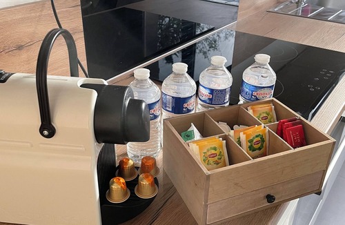 Faubourg-Raines Apartment | Chez Louisa-Maria