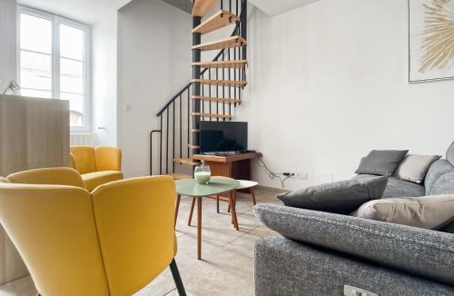 Joux-la-Ville House | Chez Lumael