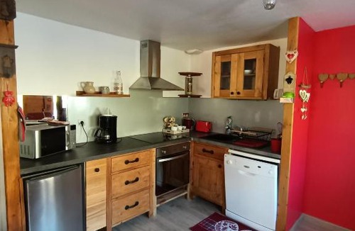 Saint-Girod Apartment | Chez ma Grand-mère