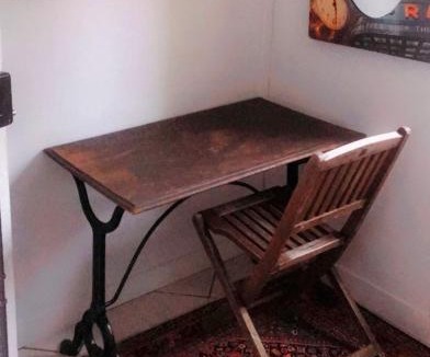 Quartier Canrobert Apartment | Chez Ma Petite Reine 1