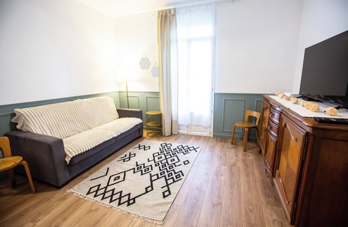 Le Marais House | "Chez Mami" 3 star house 8 pers quiet City and train station on foot