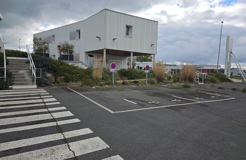 Landivisiau Hotel | CHEZ MAMITA