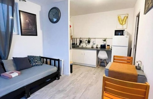 Houilles Apartment | Chez Mansa