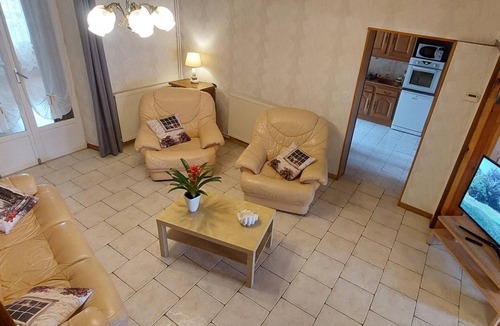 Eteignieres House | CHEZ MARCELLE - ETEIGNIERES