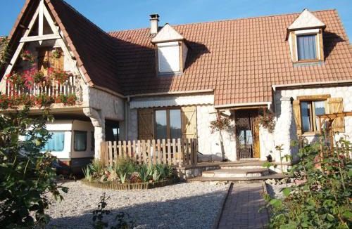 Amecourt House | Chez Marcelline