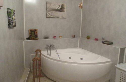 Balnot-sur-Laignes House | CHEZ MARGARET