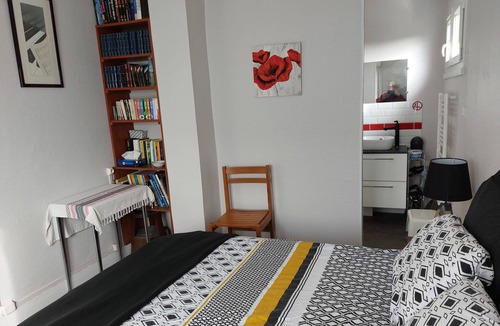 Pin - Vert Galant Bed & Breakfast | Chez Marie Claude