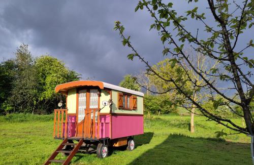 Pont Farcy Other | Chez Marie Roulotte