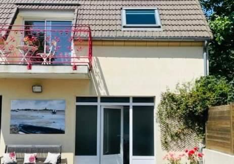 Quettehou House | Chez MARLENE