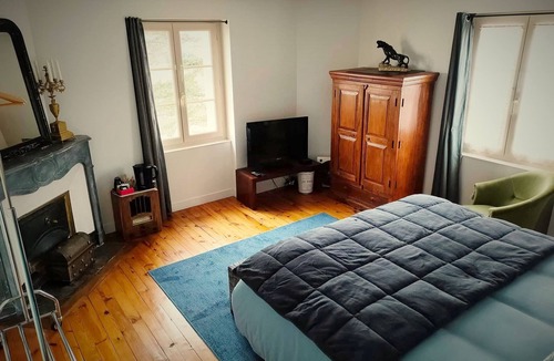 Saint-Didier-en-Velay Bed & Breakfast | Chez Martine et Philippe