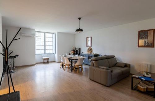Saumur Apartment | Chez Mat et Gab proche centre ville
