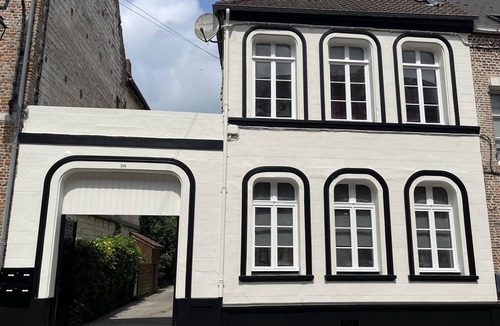 Montreuil-sur-Mer Apartment | Chez Matt & Clem : Gite au Coeur de Montreuil