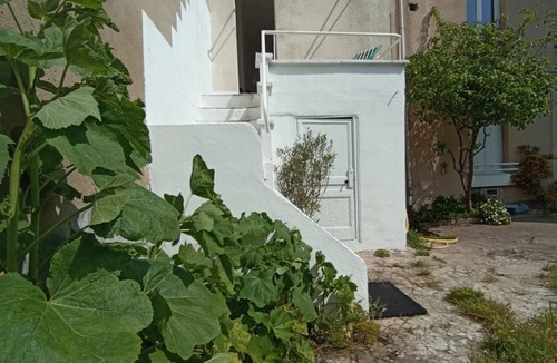 Saint-Martin-du-Littoral Apartment | "Chez Maupassant" Holiday apartment 2 minutes from the beach