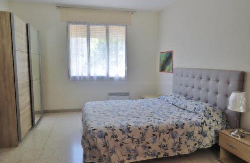 Saint-Chinian Apartment | Chez Mi, centre ville, parking gratuit
