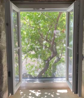 La Garde-Adhemar House | Chez Mi-Chèle