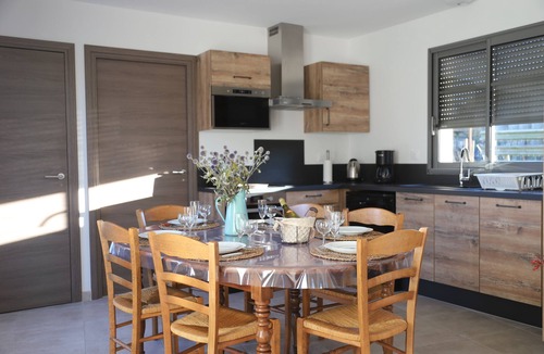 Bouillancourt-en-Sery Cottage | CHEZ MICHEL GITE WITH PRIVATE JACUZZI