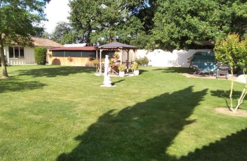 Le May-sur-Evre Bed & Breakfast | Chez Michel et Josette