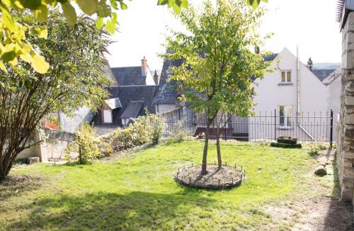 Montrichard House | Chez Miriam - Maison de caractère - Ville avec jardin