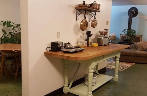 South End House | Chez Moon!