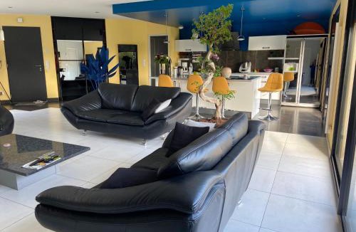 Thivars House | chez Nadege