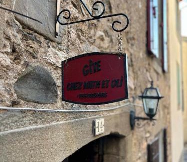 Caunes-Minervois House | Chez Nath et Oli