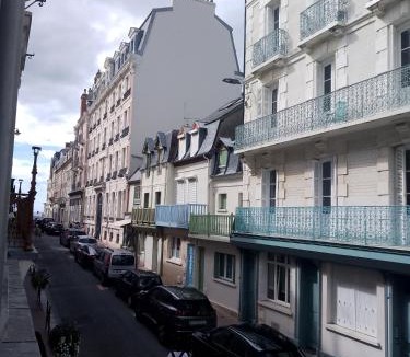 Trouville-sur-Mer House | chez nayati