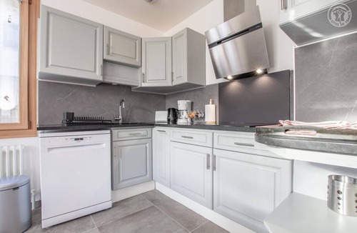 Outrechaise House | Chez Nicole ET Alain