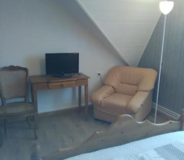 Marconne Apartment | Chez Nicole