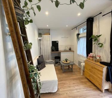 Clermont-Ferrand Apartment | - Chez nous -