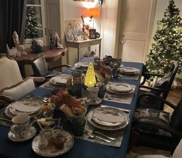 Centre-ville rive gauche House | Chez Nous Laval