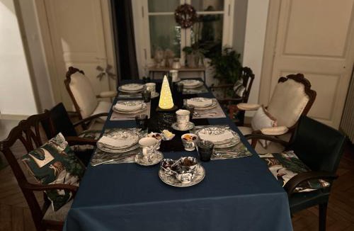 Centre-ville rive gauche House | Chez Nous Laval