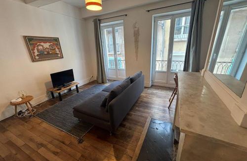 Secteur 2 Apartment | Chez Odette