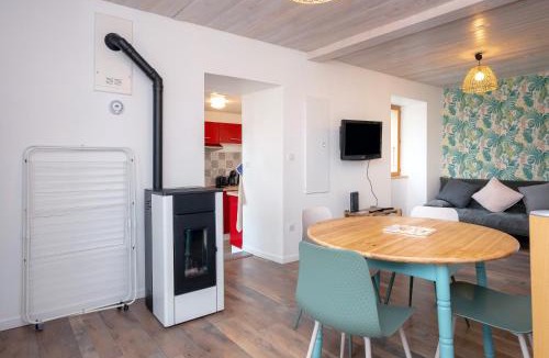 Saint-Maurice-de-Rotherens Apartment | Chez Pierre et Germaine