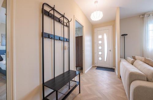 La Ferte-Gaucher Villa | Chez papa - 3 lits - Confortable & spacieux