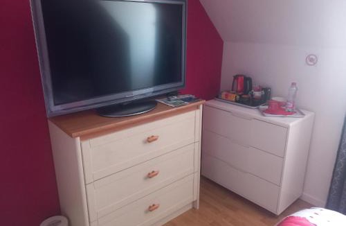 Maizet House | Chez Patrick