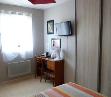 Roujan Bed & Breakfast | Chez Patrick Roujan