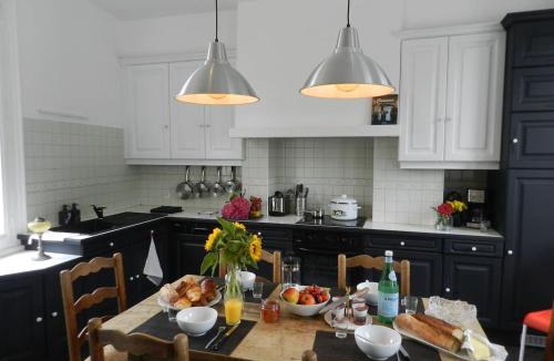 Pont-Audemer House | Chez Paulette