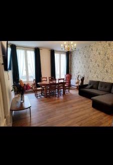 Vendome Apartment | Chez Paulette