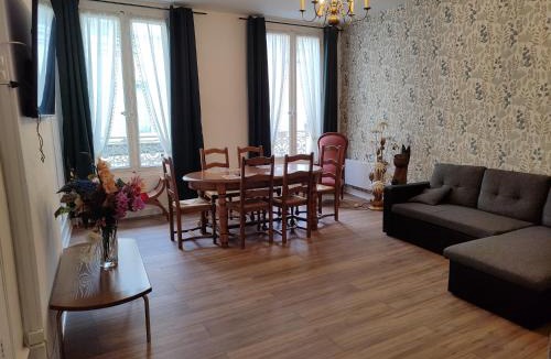 Vendome Apartment | Chez Paulette