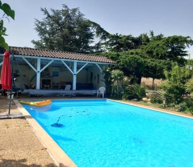 Montdragon Bed & Breakfast | Chez Pepette et Serge